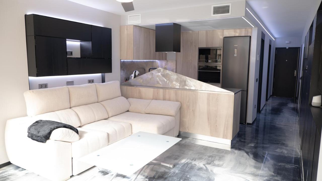 Апартаменты La Farola - Luxury Domotic Flat In Puerto Deportivo Марбелья Экстерьер фото